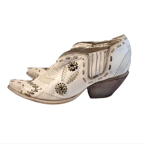 Vintage BCB Girls Western Style Leather Ankle Boot size 6 Bronze/Cream - Picture 6 of 11